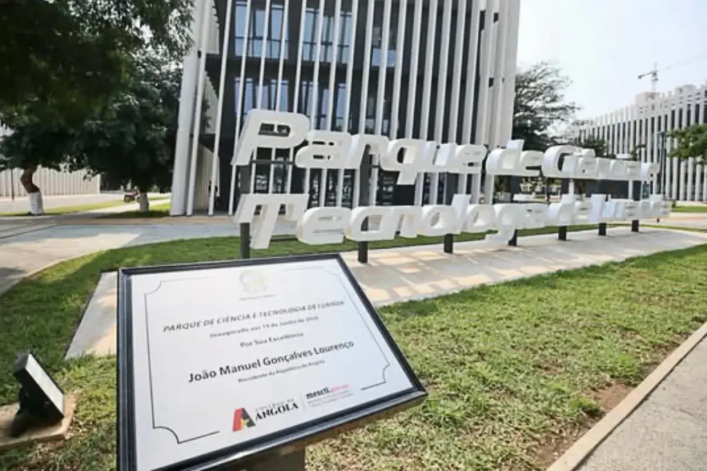 Angola inaugura Parque de Ciência e Tecnologia de Luanda avaliado em 100 milhões de dólares