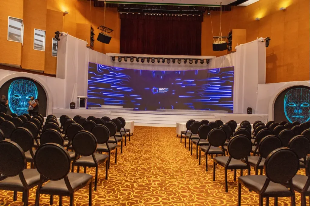 Angola vive um boom de eventos empresariais. Onde estão os resultados?